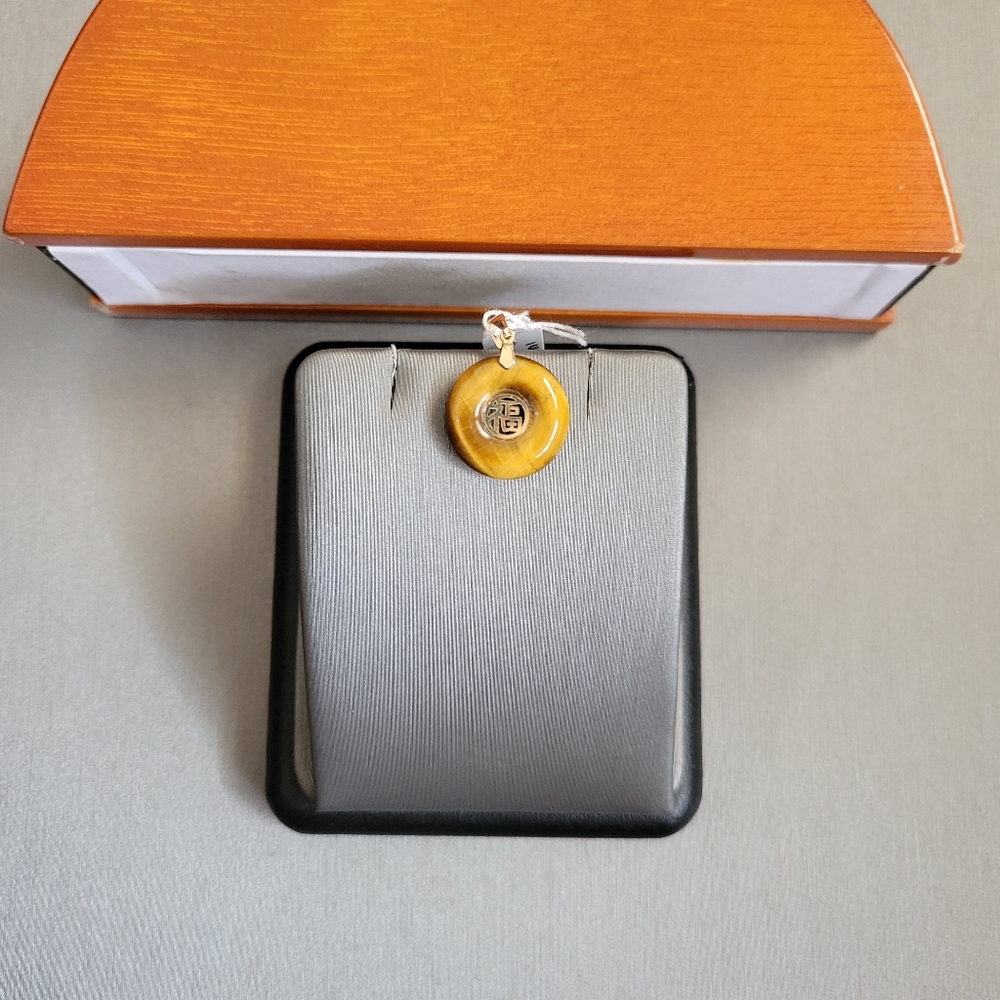 14k gold tiger eye pendant